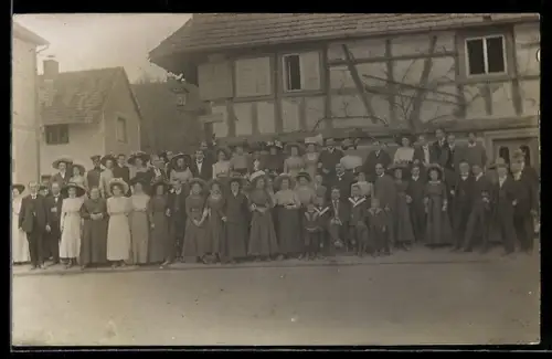 Foto-AK Pfinztal, Alter Gasthof auf dem Weg nach Söllingen und Kleinsteinbach
