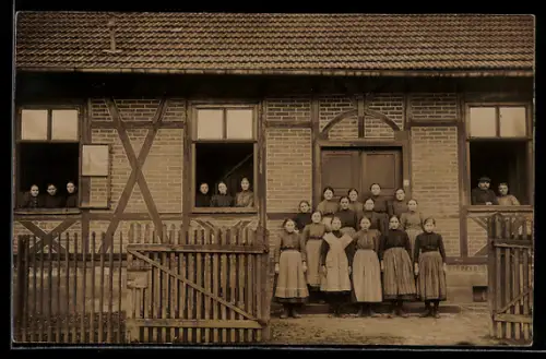 Foto-AK Nazza, Mädchenpensionat 1915