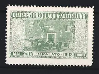 Reklamemarke Wien, Österreichische Adria-Ausstellung 1913, Eingangstor mit Besuchern