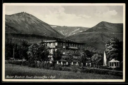 AK Steinseiffen i. Rsgb., Kaiser Friedrich Baude mit Bergpanorama