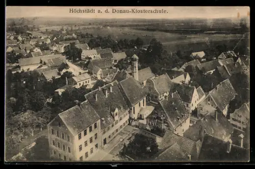 AK Höchstädt a. d. Donau, Klosterschule mit Strassenpartie