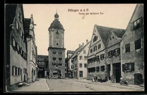 AK Dillingen a. d. D., Königstrasse am mittleren Tor