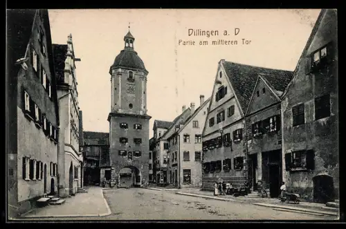 AK Dillingen a. D., Königstrasse am mittleren Tor