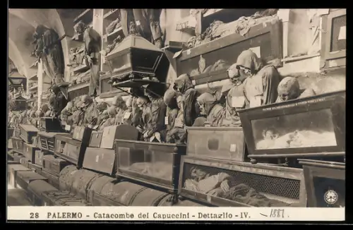 AK Palermo, Catacombe dei Capuccini - Dettaglio - IV.