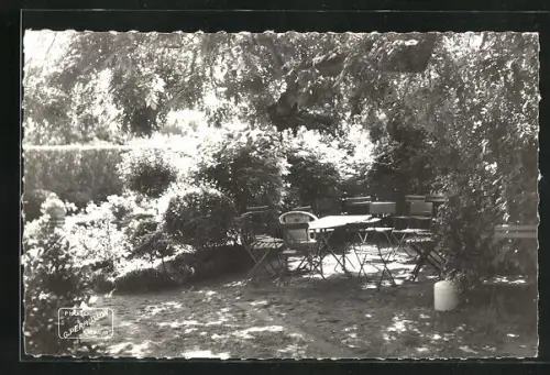 AK Langeais, Family-Hotel La Duchesse Anne, ses frais ombrages