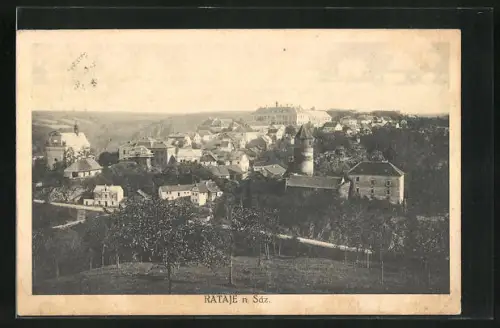AK Rataje n. Sáz., Ortsansicht aus der Vogelschau