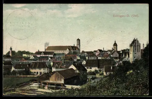 AK Dillingen-D., Dillingten-Ost, Ortsansicht mit Kirche und historischen Gebäuden