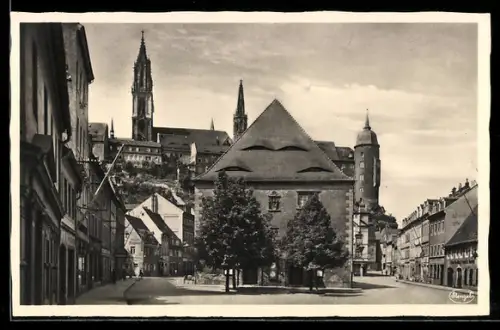 AK Meissen, Strasse am Theaterplatz mit Stadttheater u. Dom
