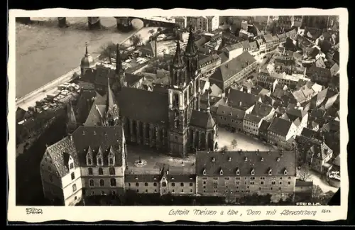 Foto-AK Walter Hahn, Dresden, Nr. 5652: Meissen a. Elbe, Dom u. Albrechtsburg vom Flugzeug aus