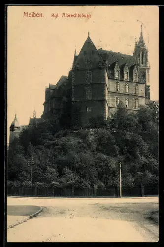 AK Meissen, Kgl. Albrechtsburg von der Strasse aus