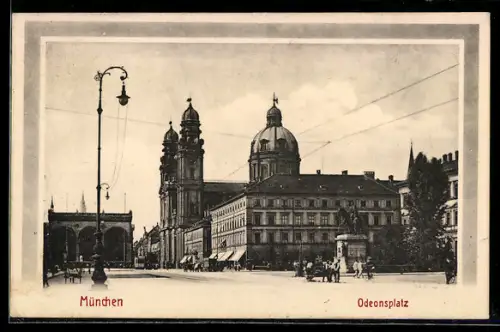 AK München, Odeonsplatz mit Kirche