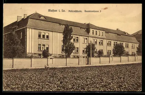 AK Meissen, Polizeischule, Beamtenhaus 3