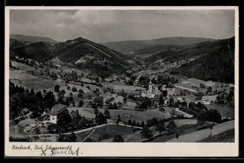AK Nordrach /Bad. Schwarzwald, Panorama mit Kirche