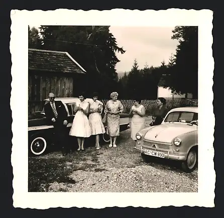 Fotografie Auto Lloyd, PKW mit Kennzeichen Aachen