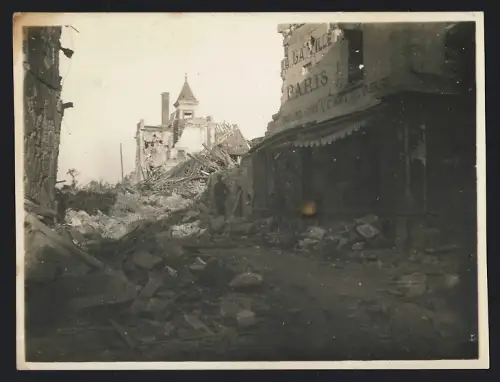 Fotografie Ansicht Bouconville, Kriegszerstörung, Trümmer und Ruinen 1917, 1.WK