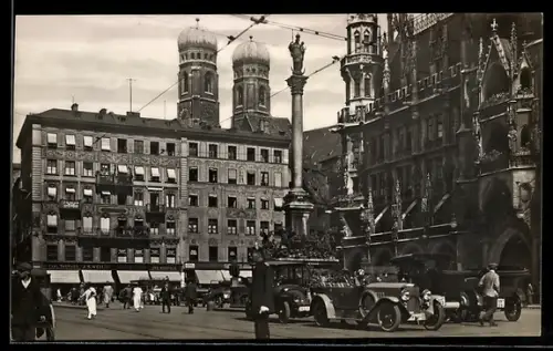 AK München, Marienplatz, Mariensäule, Frauenkirche, Neues Rathaus