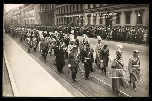 Foto-AK München, Prinz Leopold von Bayern Beisetzungsfeier am 3.10.1930