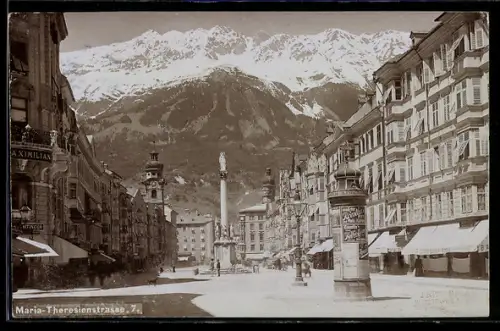 Foto-AK Fritz Gratl, Innsbruck, Maria-Theresienstrasse mit Geschäften, Litfasssäule