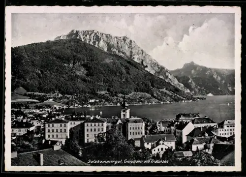 AK Gmunden am Traunsee, Panorama mit See und Kirche