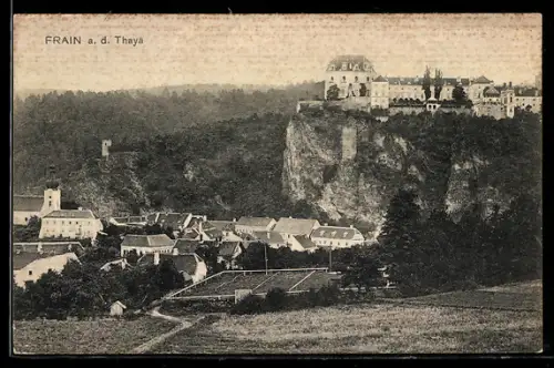 AK Frain a. d. Thaya, Ort mit Schloss auf Felsklippe