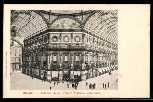 AK Milano, Interno della Galleria Vittorio Emanuele II.