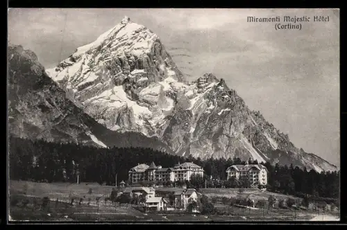 AK Cortina, Miramonti Majestic Hotel con vista sulle Dolomiti