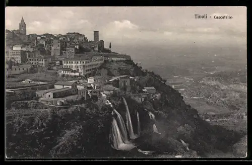 AK Tivoli, Cascatelle, veduta panoramica delle cascate e della città storica