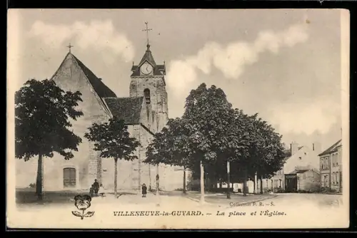 AK Villeneuve-la-Guyard, La place et l`Église
