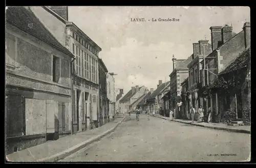 AK Lavau, la Grande-Rue
