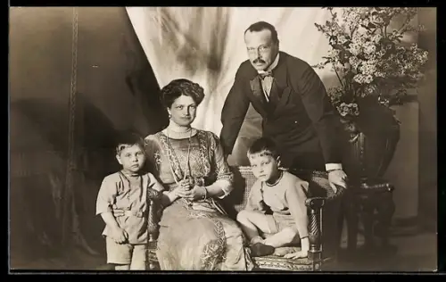 AK Ernst Ludwig Grossherzog von Hessen-Darmstadt und seine Familie