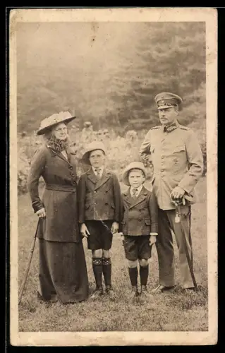 AK Grossherzog Ernst-Ludwig mit Familie
