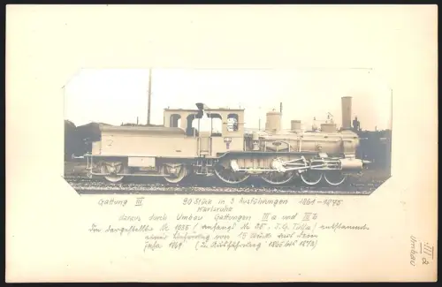 Fotografie deutsche Eisenbahn, Gattung III a 1035, der Maschinenbau Gesellschaft Carlsruhe mit Kohletender