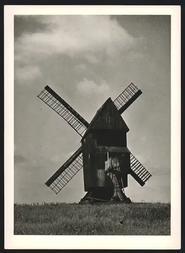 Fotografie Paul W. John, Berlin, Ansicht Rathenow, Blick nach der Bockwindmühle, märkische Windmühle