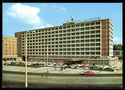 AK Rostock, Interhotel Warnow aus der Vogelschau