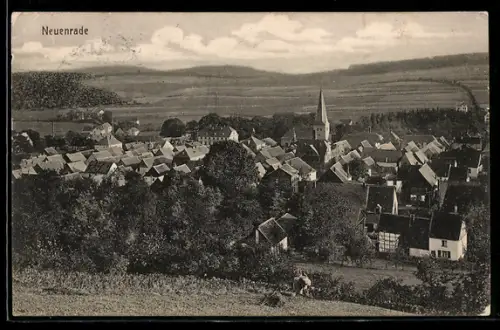 AK Neuenrade, Ortsansicht mit Kirche und Fachwerkhäusern