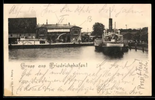 AK Friedrichshafen, Hafen mit Dampfschiff Württemberg und Hafenanlagen