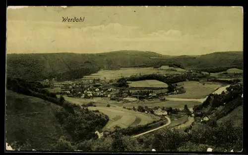 AK Werdohl, Panoramaansicht des Ortes und umliegender Landschaft