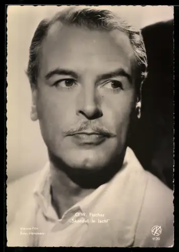 AK Schauspieler O. W. Fischer in dem Film Skandal in Ischl