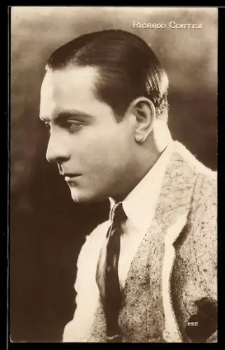 AK Schauspieler Ricardo Cortez im Profil