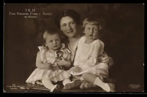 AK I. K. H. Frau Prinzessin Franz von Bayern mit Kindern