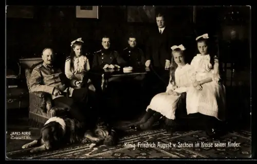 AK König Friedrich August von Sachsen im Kreise seiner Kinder