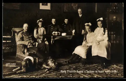 AK König Friedrich August von Sachsen im Kreise seiner Kinder und Collie