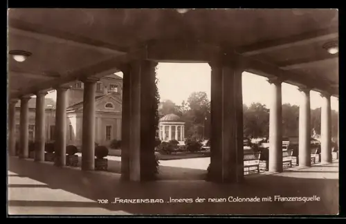 AK Franzensbad, Inneres der neuen Colonnade mit Franzensquelle