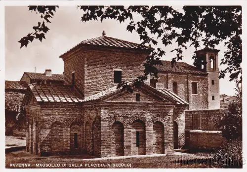* RAVENNA - Mausoleum von Galla Placida