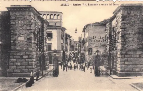 # AREZZO: BARRIERE VITT. EMANUEL UND KURSANSICHT