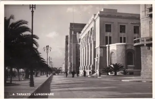 # TARANTO: LUNGOMARE