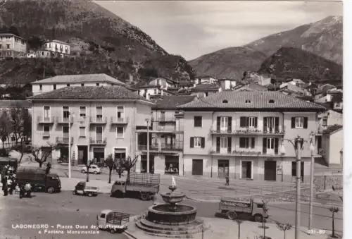 # LAGONEGRO: PIAZZA DUCA DEGLI ABRUZZI - MONUMENTALER BRUNNEN