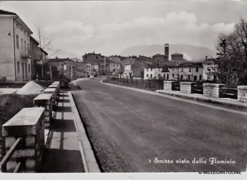 # LÄCHELN VON DER FLAMINIE AUS GESEHEN