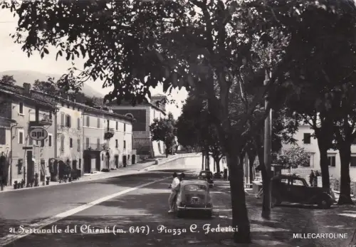 # SERRAVALLE DEL CHIENTI: PIAZZA C. FEDERICI 1963