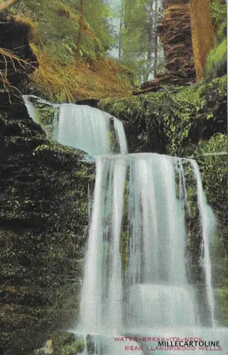 WALES - Llandrindod Wells - Water break its neck